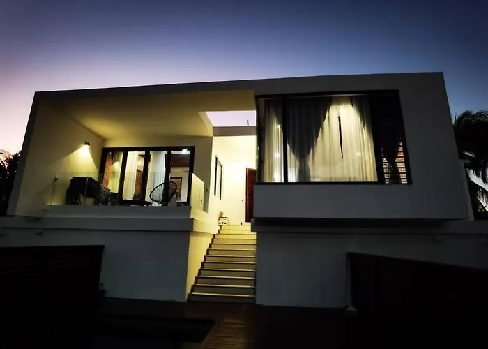 Villa Pereybere White Pearl