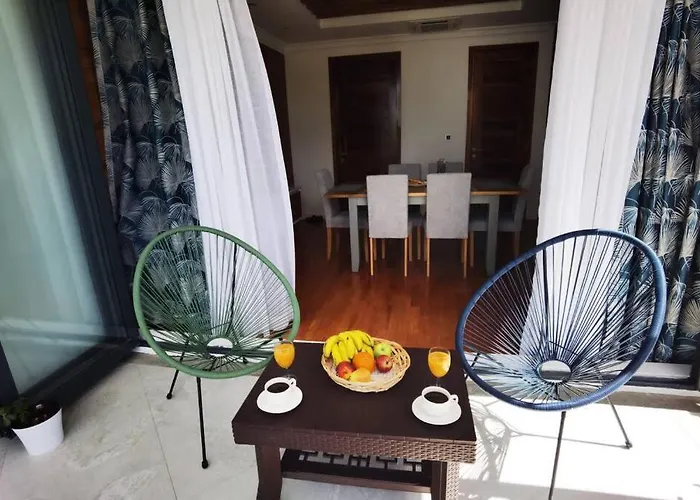 Villa Pereybere White Pearl