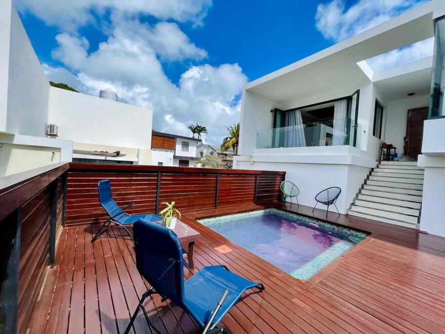 Pereybere White Pearl Holiday home Pereybere Beach